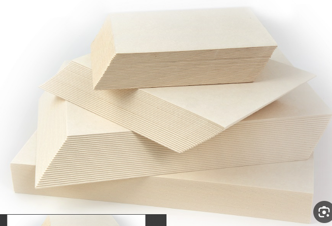 קרטון ביצוע קרטון מצופה