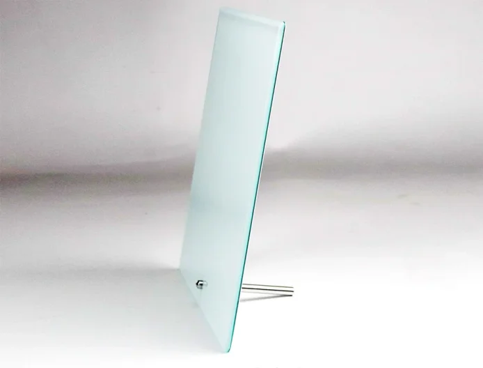 Glass-Frame