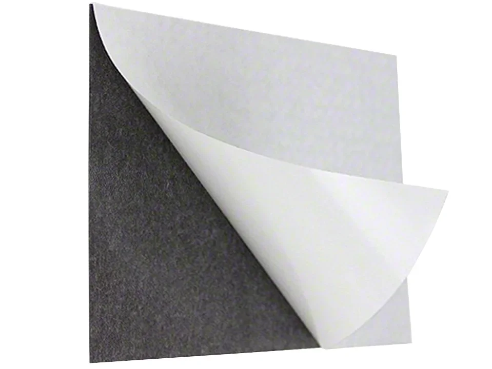 גליונות מגנט 48.8/33 ס"מ עם דבק 0.4 מיקרון - 100 בחבילה