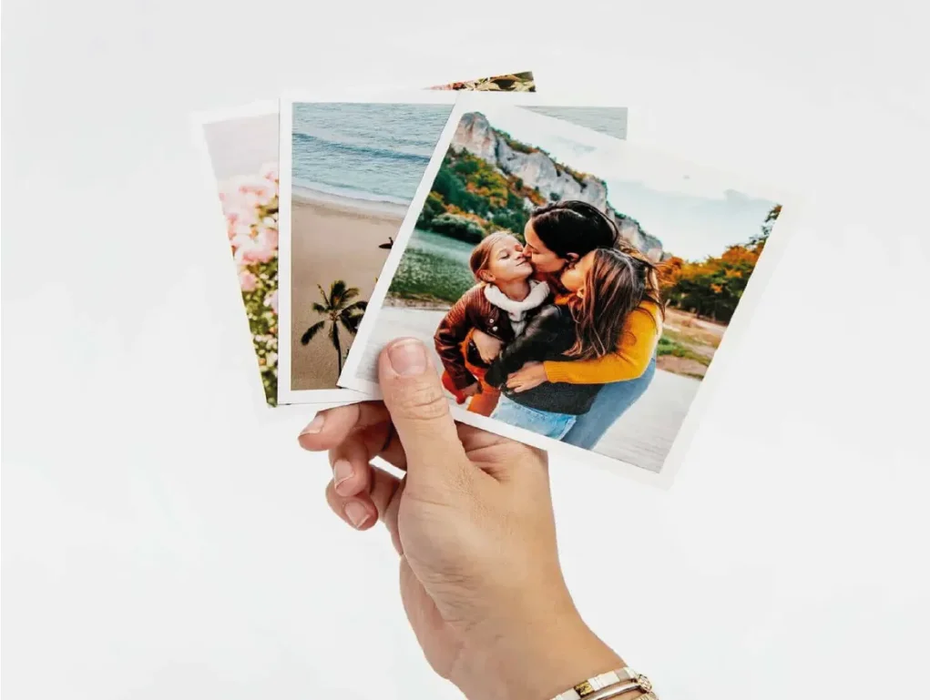 גליל נייר פוטו סולבנט גלוסי 220 גר' רוחב 107 ס"מ 30 מטר (3) JY001G