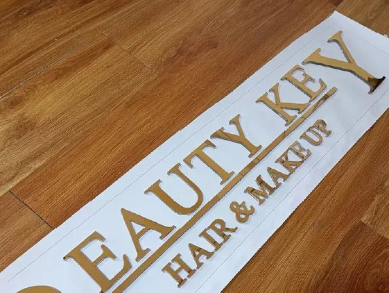 גליל אלומיניום זהב מראה רוחב 6 ס"מ אורך 100 מטר עובי 0.6 מ"מ