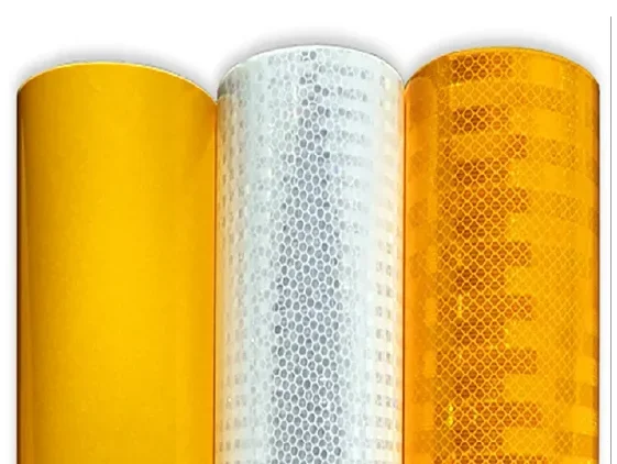 גליל לבן להדפסה מחזיר אור רוחב 124 ס"מ אורך 45.7 מטר RFC-001