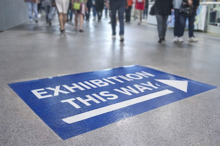 גליל ויניל מדבקה שקוף לרצפה + למינציה 107 ס"מ 30 מטר סולבנט 190 מיקרון